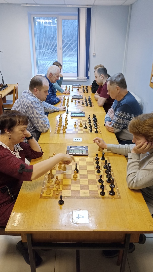 Команда АО &quot;Златмаш&quot; стала фаворитом городских чемпионатов по шашкам и шахматам